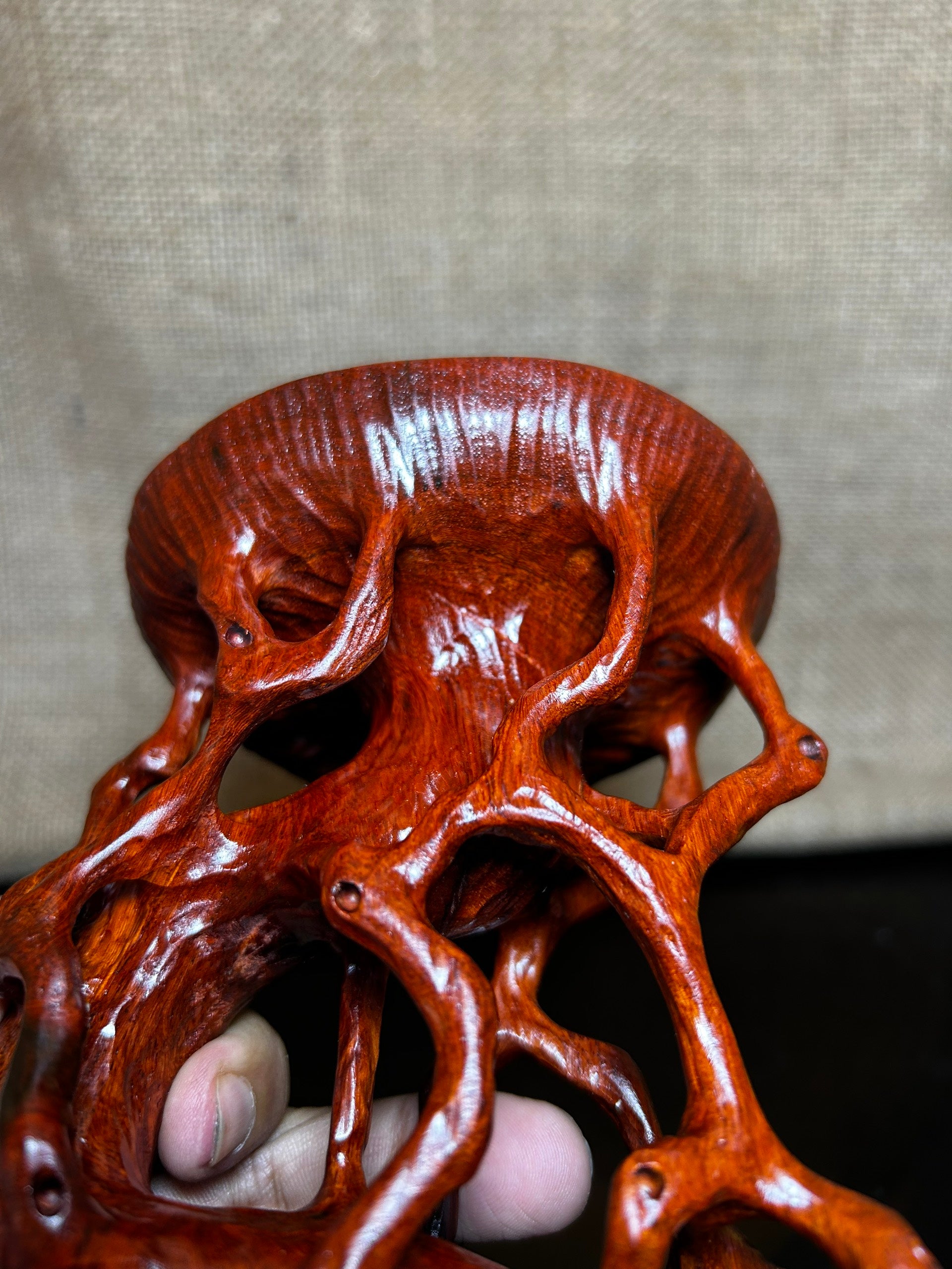 Wood display stand easel made of Padauk, handmade sculpture, core wood, size 7"