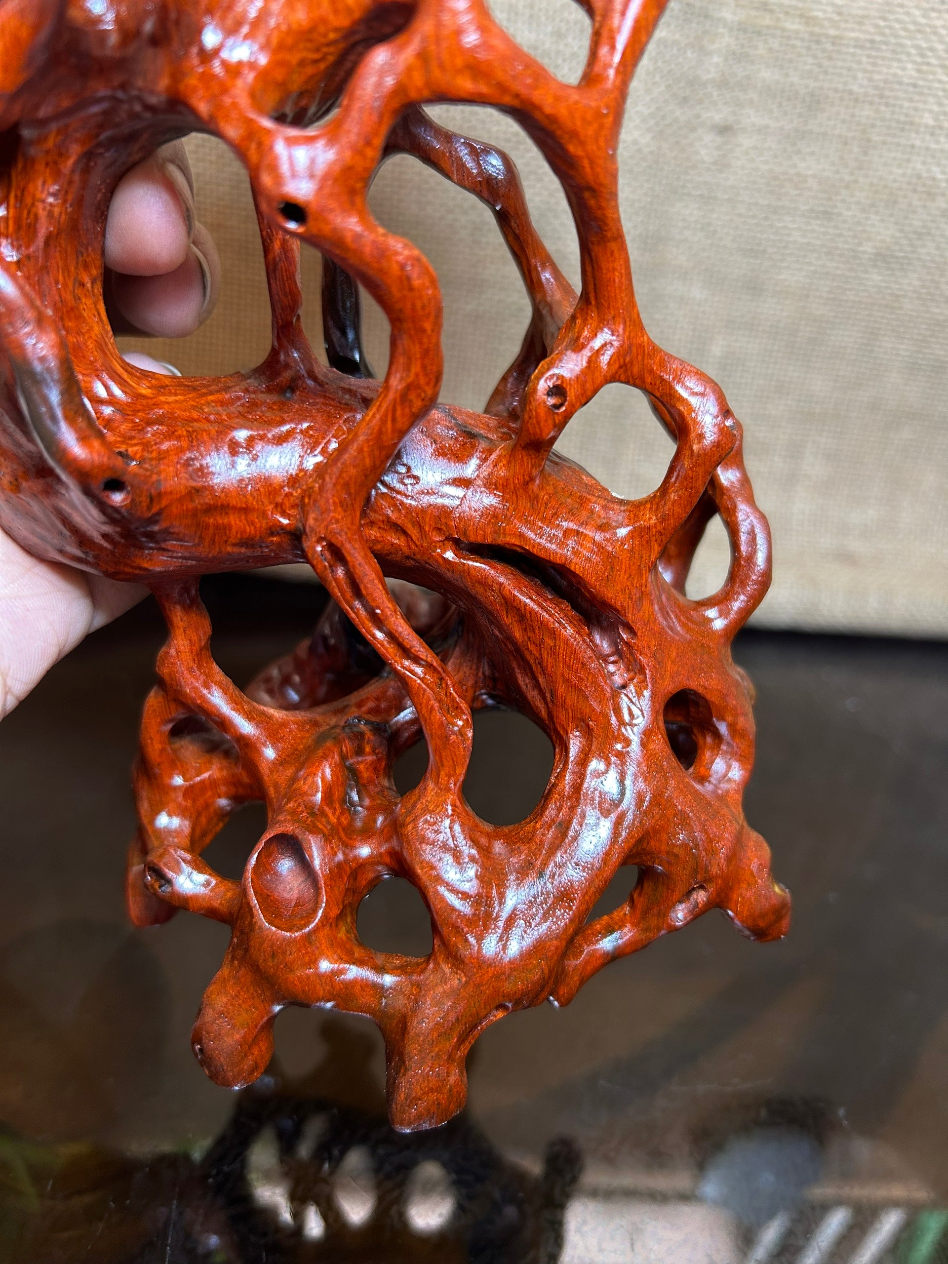Wood display stand easel made of Padauk, handmade sculpture, core wood, size 7"