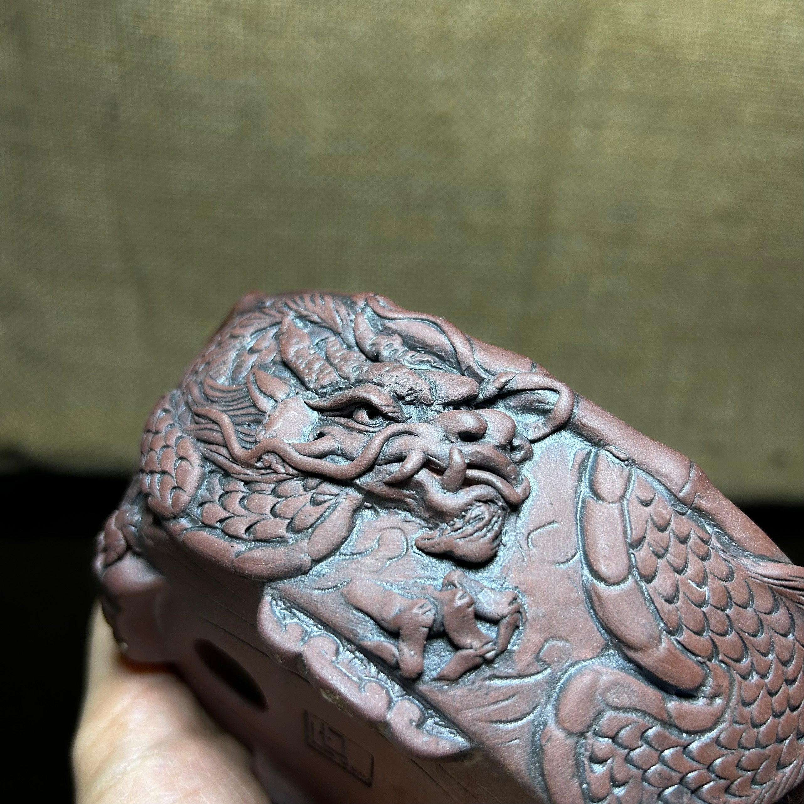 Dragon sculpture bonsai pot, Ceramic, 4 legs sculpture in the shape of a cloud