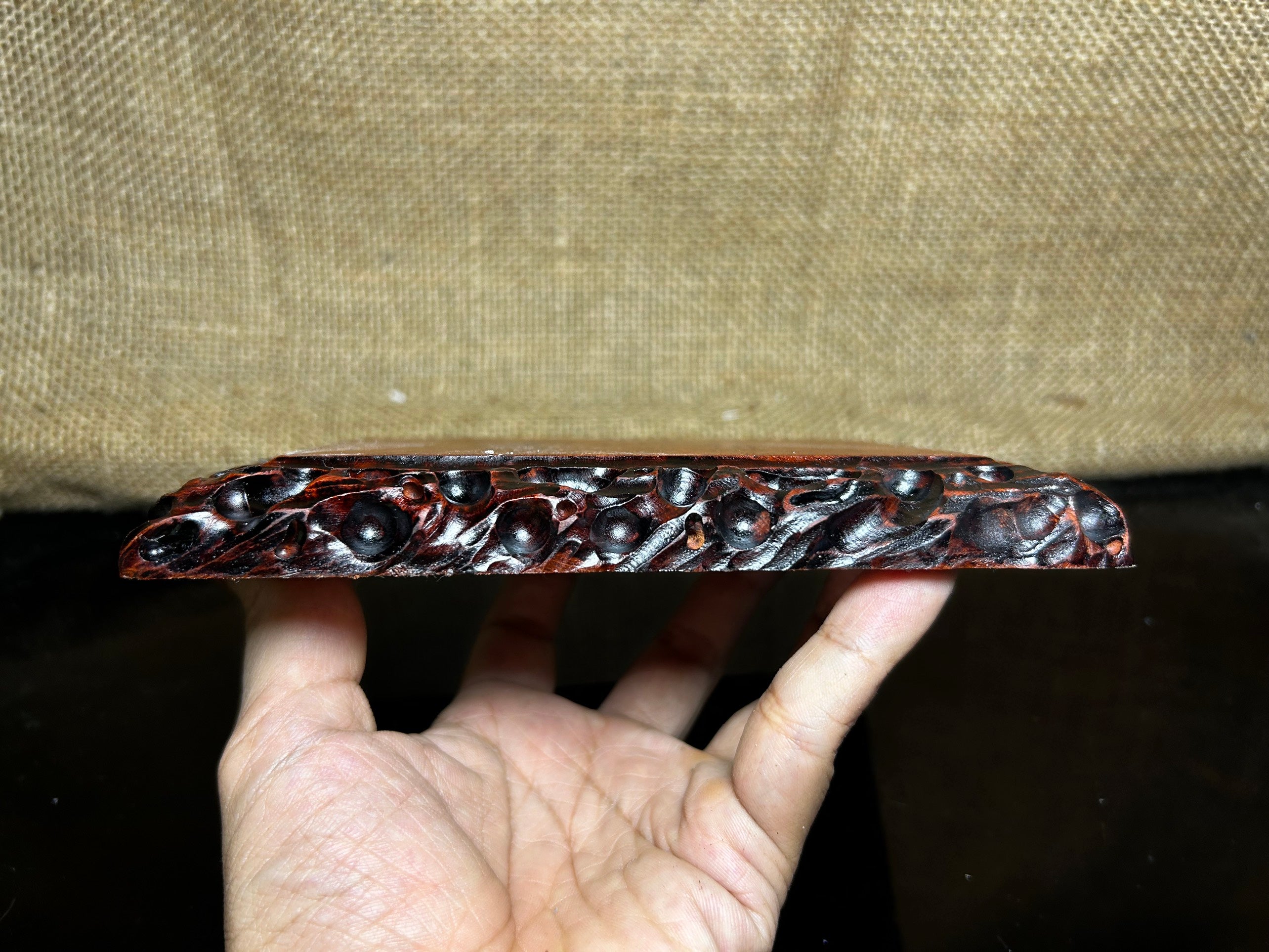 Wood display stand easel, made of Padauk, pattern sculpture handmade size 6.5"