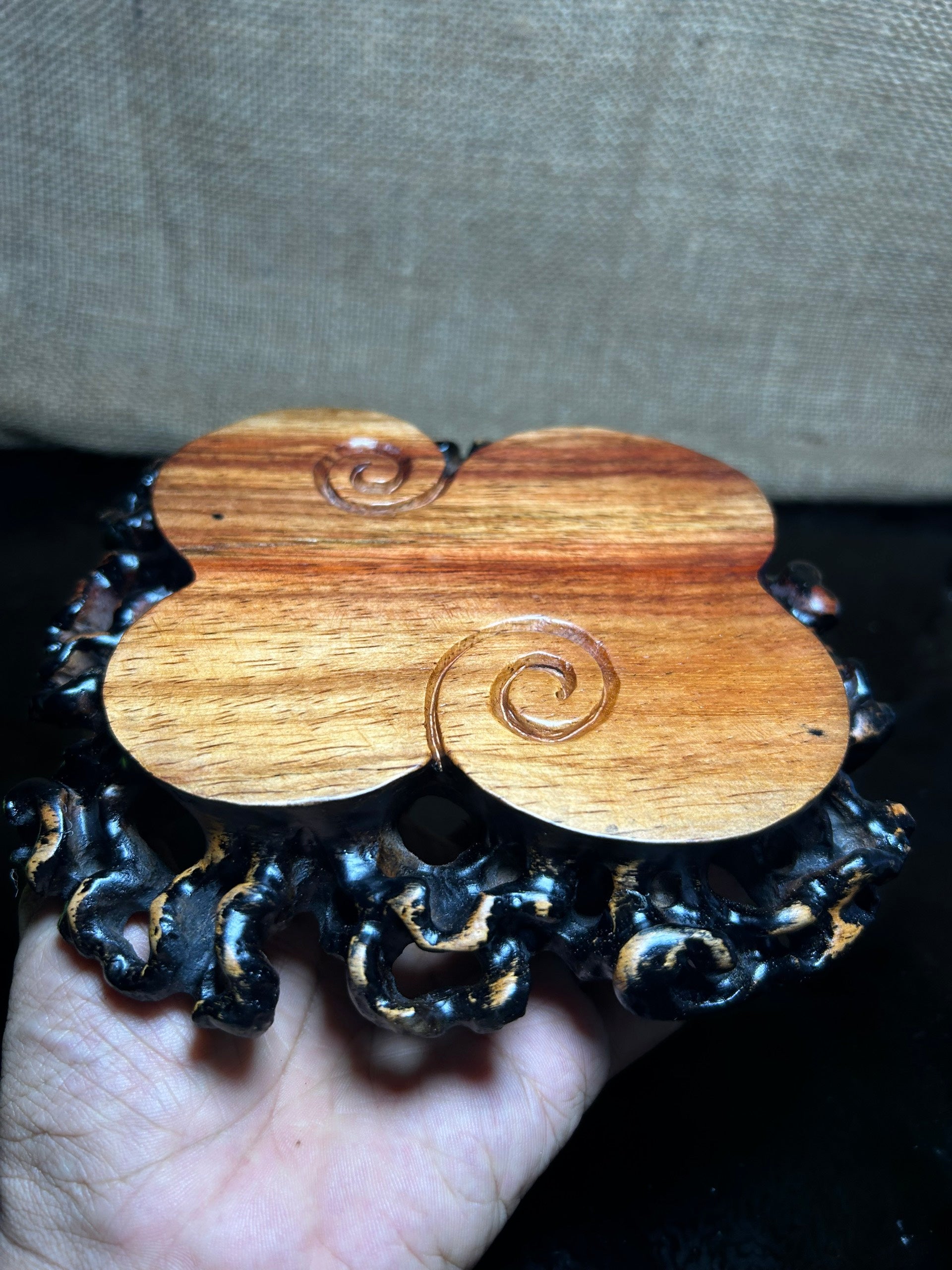 Wooden stand with Padauk, display stand,  pattern sculpture handmade, size 6.5"